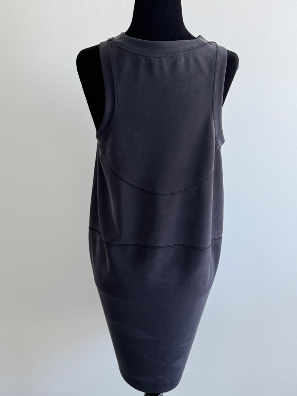 Lululemon Sleeveless Tank Shift Dress with Pockets Black / Graphite - Picture 2 of 4